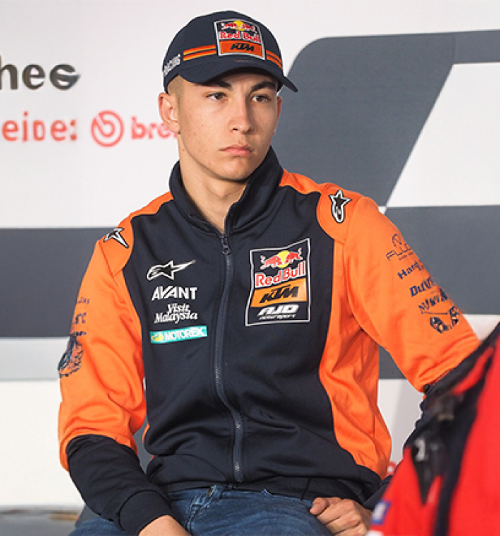 Fernandez Claims Maiden Victory in Australia