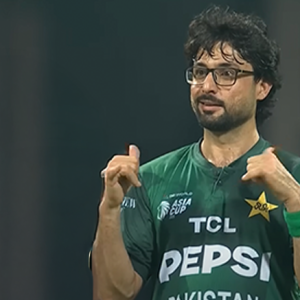 Abrar Ahmed’s Boxing Challenge to Shikhar Dhawan