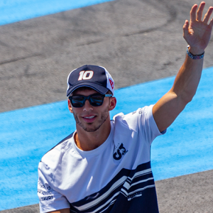 Pierre Gasly Backs Jack Doohan Against Rising Pressure at Alpine